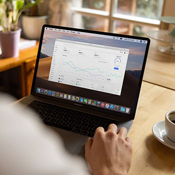 查询动态中，巴萨重返胜利轨道